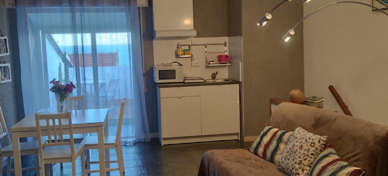 Guest House Bike & Relax 피날레리구레 외부 사진
